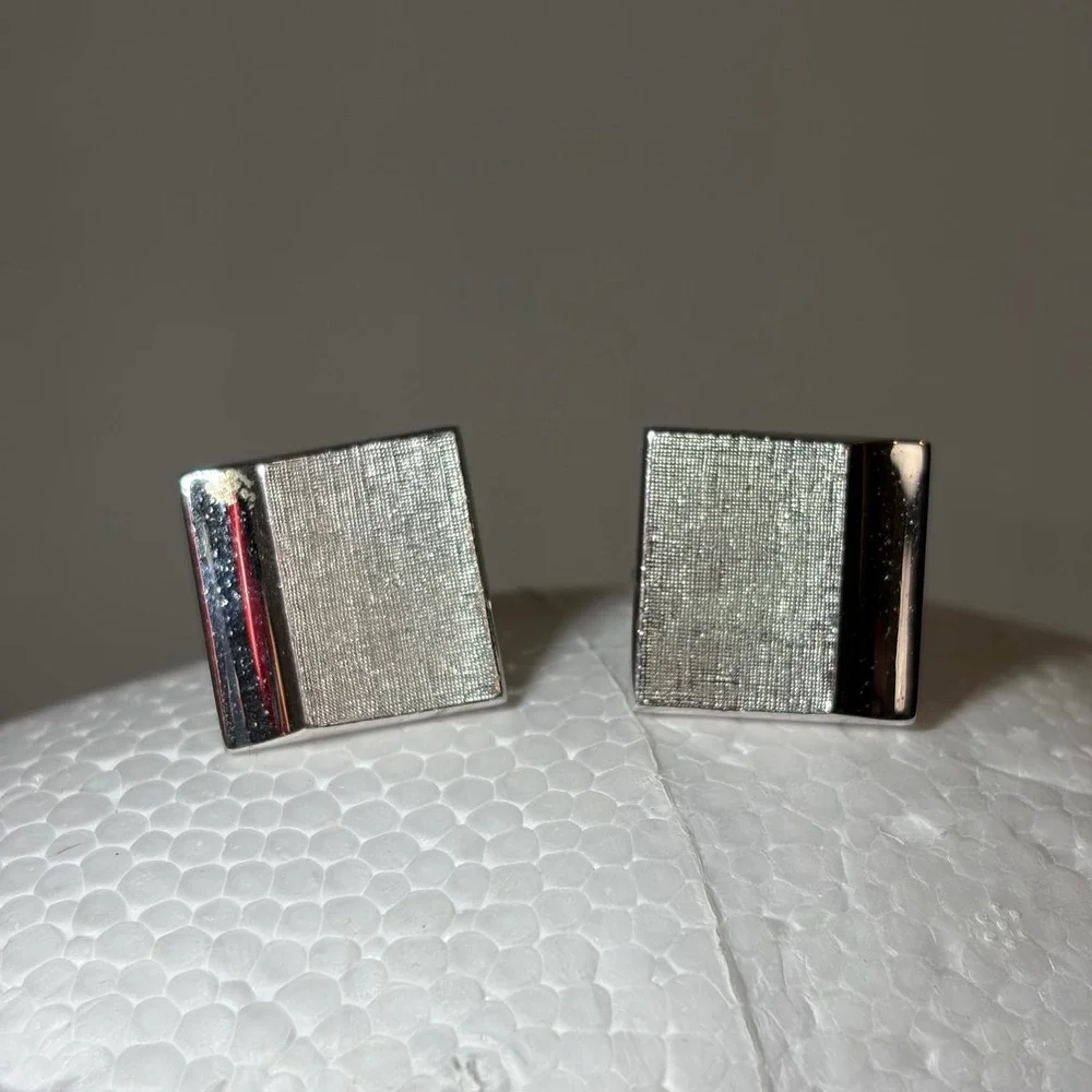 Vintage Swank Silver Tone Textured Square‎ Cufflinks Mens Formal Accessory